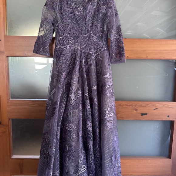 Mac Duggal Elegant Cocktail Dress - Picture 9 of 10